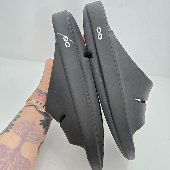 OOFOS | OOah Recovery black sporty athleisure slides sandals | WMS 9 - Picture 7 of 9
